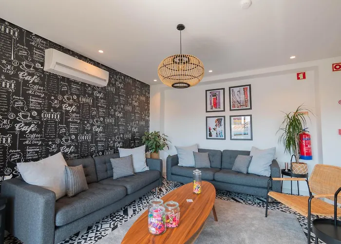 بيت ضيافة 7min To Uni Se-velha - Ac - Work Desk - 300mbs Wifi - 5 4*